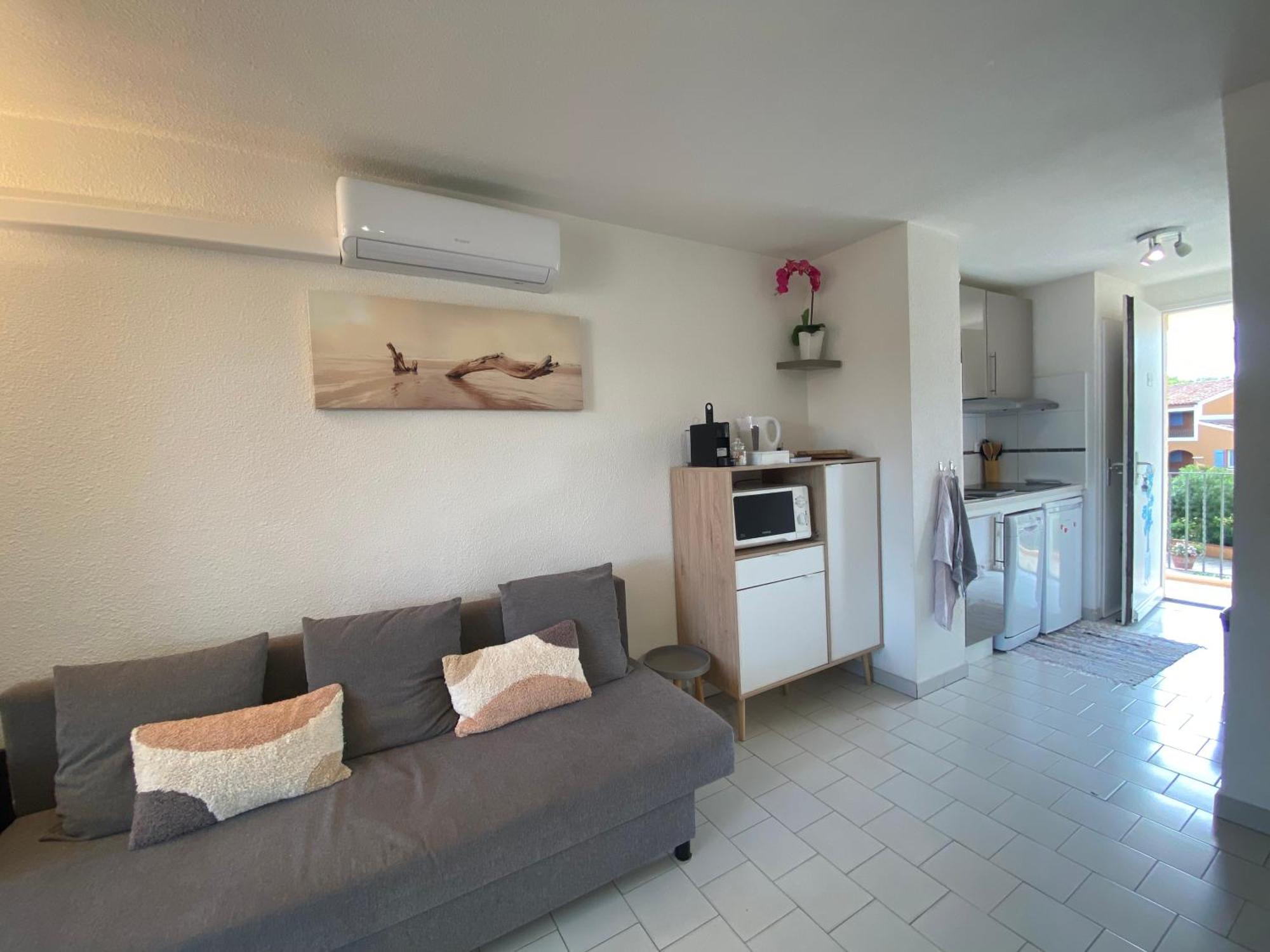 2 Bedrooms, 15 Min Walk To Beach, Ac, Pool & Fiber Internet In A Quiet, Private Gated Domain 5Kms To St Tropez Cogolin Dış mekan fotoğraf